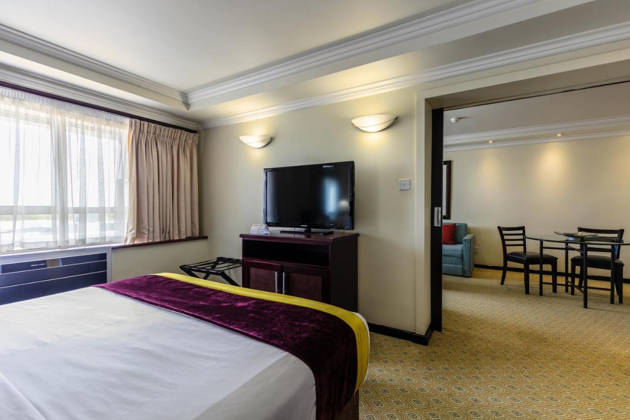 Cresta President Hotel Gaborone Exteriér fotografie