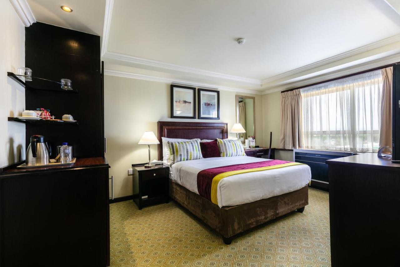 Cresta President Hotel Gaborone Exteriér fotografie