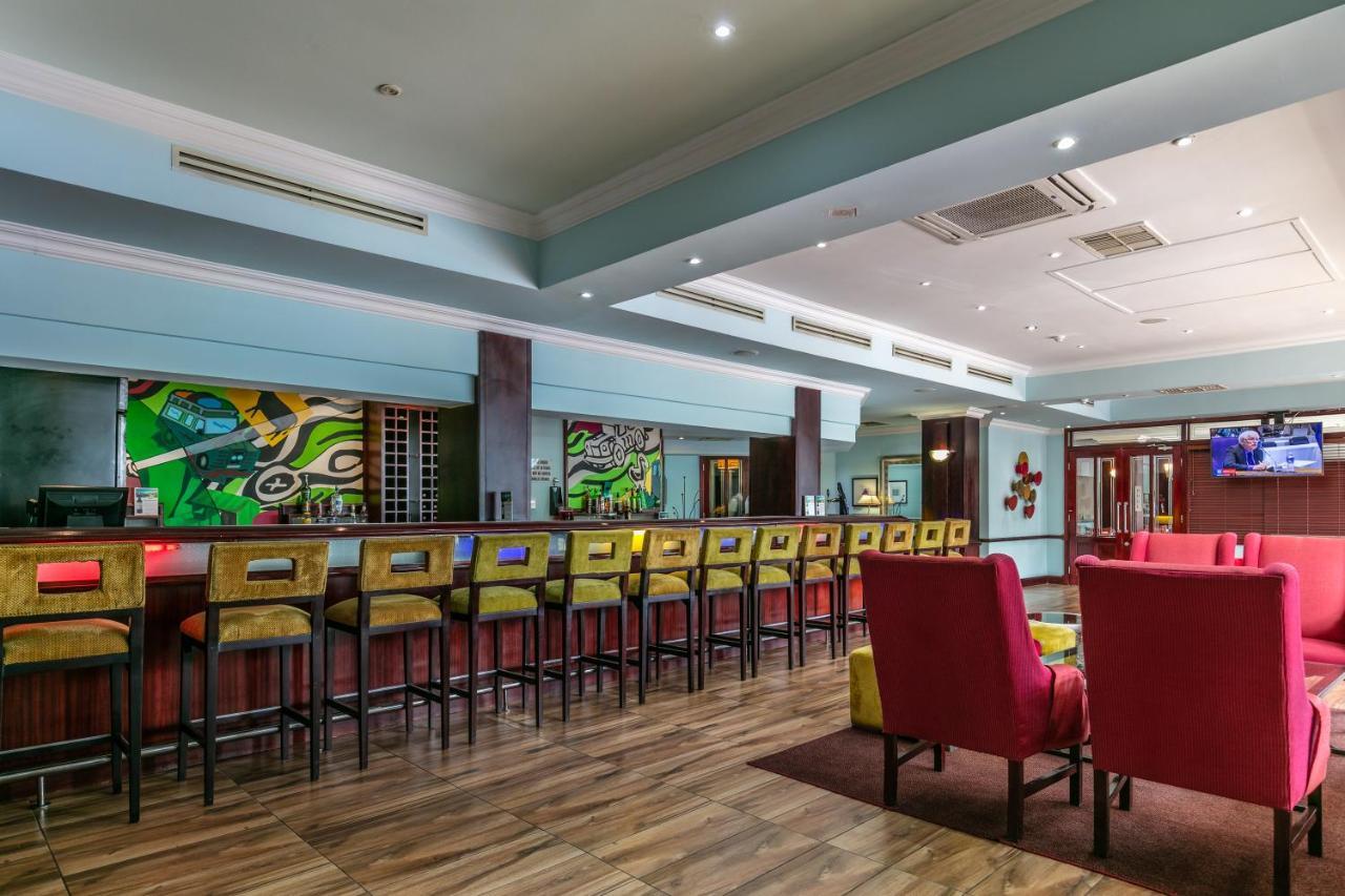Cresta President Hotel Gaborone Exteriér fotografie